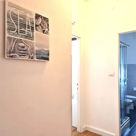 Appartamento Su E Giù Levante